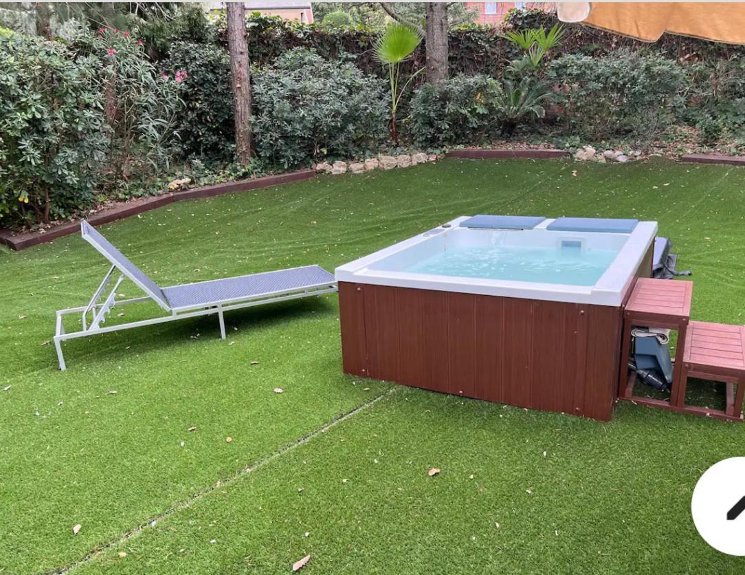 Apartamento Abierto Con Patio Matadepera Extérieur photo