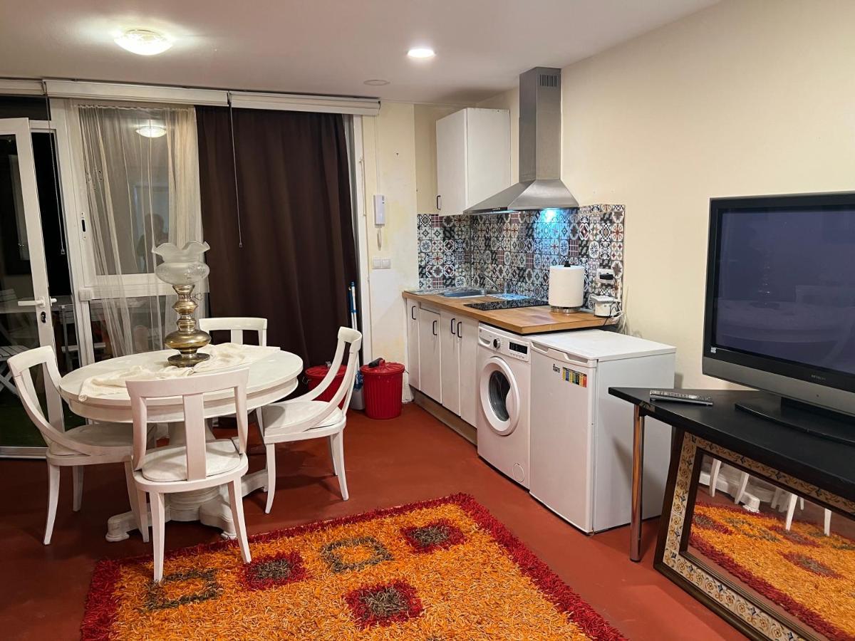 Apartamento Abierto Con Patio Matadepera Extérieur photo
