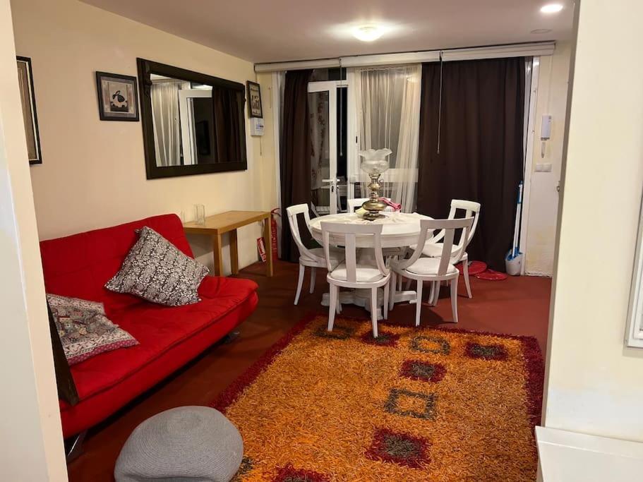 Apartamento Abierto Con Patio Matadepera Extérieur photo