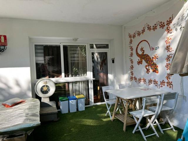Apartamento Abierto Con Patio Matadepera Extérieur photo